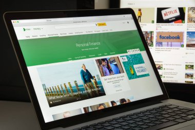 Milan, İtalya - 10 Ağustos 2017: Msn.com para Web sitesi ana sayfa. 