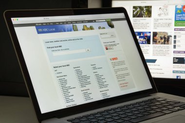 Milan, İtalya - 10 Ağustos 2017: Abc Web sitesi ana. O-. ABC logosu görünür.