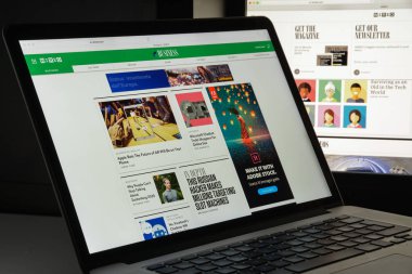 Milan, İtalya - 10 Ağustos 2017: Kablolu Web sitesi ana. Bu bir 