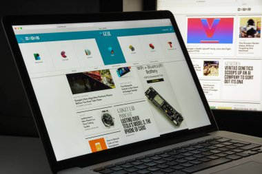 Milan, İtalya - 10 Ağustos 2017: Kablolu Web sitesi ana. Bu bir 