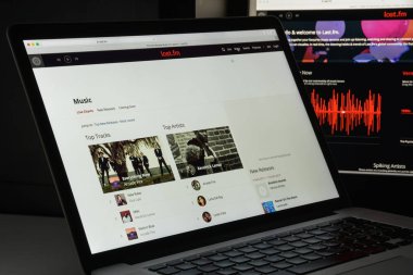 Milan, İtalya - 10 Ağustos 2017: Last.fm Web sitesi ana. Bu 