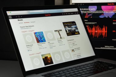 Milan, İtalya - 10 Ağustos 2017: Last.fm Web sitesi ana. Bu 