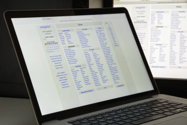 Milan, İtalya - 10 Ağustos 2017: Craigslist.org Web sitesi ana sayfa.