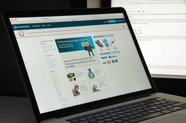 Milan, İtalya - 10 Ağustos 2017: günlük web sitesi ana yaşıyorum. Ben