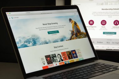 Milan, İtalya - 10 Ağustos 2017: Scribd Web sitesi ana. Bu bir