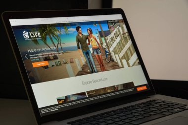 Milan, İtalya - 10 Ağustos 2017: İkinci hayat Web sitesi ana. Bu