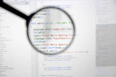 Ekran geliştirmek gerçek c / c ++ kodu. Programlama iş akışı abstrac