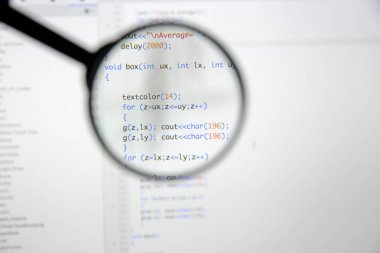 Ekran geliştirmek gerçek c / c ++ kodu. Programlama iş akışı abstrac