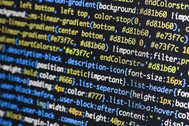 Gerçek css kodu gelişmekte olan ekran. Programlama iş akışı soyut al
