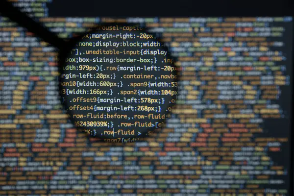 Реальный css код развивающийся экран. Процесс программирования абстрактный — стоковое фото
