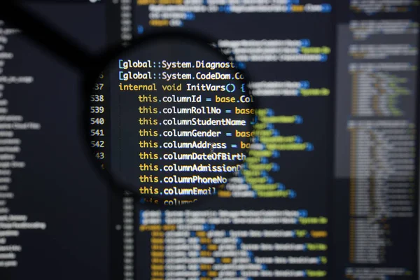 Realer c # code entwickelter Bildschirm. Programmierung Workflow abstrakte Alge — Stockfoto