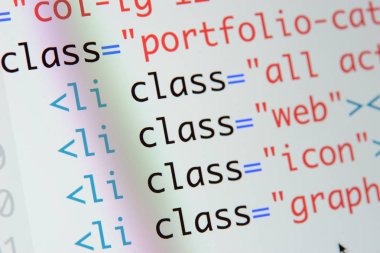 Gerçek Html kodu gelişmekte olan ekran. Programlama iş akışı soyut bir