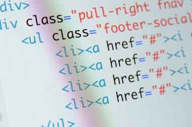 Gerçek Html kodu gelişmekte olan ekran. Programlama iş akışı soyut bir