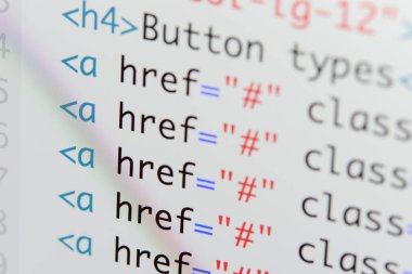 Gerçek Html kodu gelişmekte olan ekran. Programlama iş akışı soyut bir