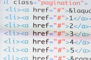 Gerçek Html kodu gelişmekte olan ekran. Programlama iş akışı soyut bir