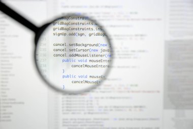 Gerçek Java kodu gelişmekte olan ekran. Programlama iş akışı soyut bir