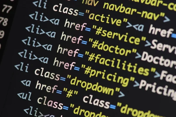 Gerçek Html kodu gelişmekte olan ekran. Programlama iş akışı soyut bir