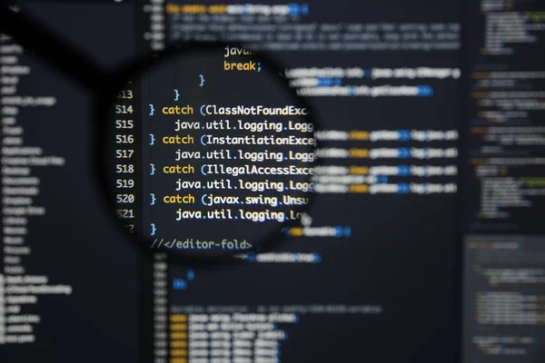 Igazi Java kód fejlődő képernyő. A programkészítés munkafolyamat absztrakt egy — Stock Fotó