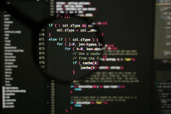 Реальний коду Java Script розвивається екран. Програмування робочого процесу abs — стокове фото