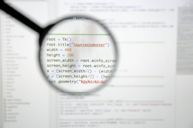 Gerçek Python kod gelişmekte olan ekran. Programlama iş akışı soyut