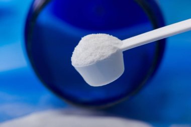 Diyet takviyesi, glukozamin, fruktoz, dekstroz veya spirulina ex