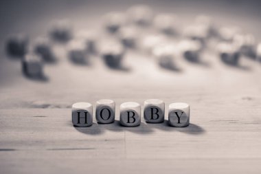 Ahşap küpleri hobi kelime. Hobi kavramı
