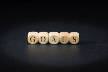 Ahşap küpleri gol kelime. Hedefleri kavramı