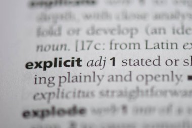 açık tek kelimeyle bir sözlük. Açık kavramı