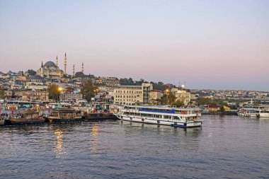 İstanbul, 14 Ekim 2019. Asya ve Avrupa kıtaları arasında rüya şehri. İstanbul 'dan şehir manzarası