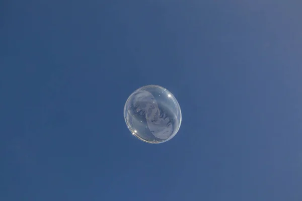 泡沫气球和蓝天 — 图库照片