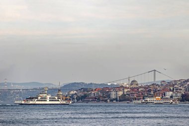 İstanbul, 23 Kasım 2019.istanbul, Asya ve Avrupa kıtaları arasında rüya şehri. İstanbul 'dan manzara ve şehir manzarası feribot, bosporus köprüsü ve bosporus.
