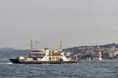 İstanbul, 23 Kasım 2019.istanbul, Asya ve Avrupa kıtaları arasında rüya şehri. İstanbul 'dan manzara ve şehir manzarası feribot, bosporus köprüsü ve bosporus.