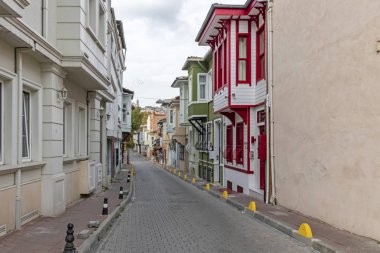 İstanbul, 23 Kasım 2019.istanbul, Asya ve Avrupa kıtaları arasında rüya şehri. Kadirga ilçesindeki tarihi binalarla İstanbul 'dan manzara ve şehir manzarası.