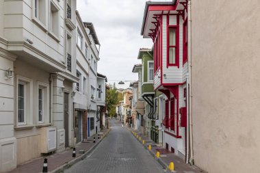 İstanbul, 23 Kasım 2019.istanbul, Asya ve Avrupa kıtaları arasında rüya şehri. Kadirga ilçesindeki tarihi binalarla İstanbul 'dan manzara ve şehir manzarası.