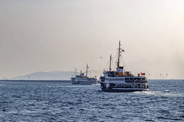 Istabul Τουρκία Νοέμβριος 2019 Ονειρική Πόλη Μεταξύ Της Ευρώπης Και — Φωτογραφία Αρχείου