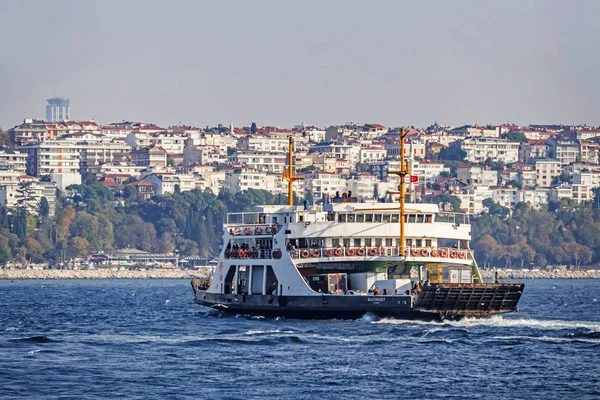 Istabul Τουρκία Νοέμβριος 2019 Ονειρική Πόλη Μεταξύ Της Ευρώπης Και — Φωτογραφία Αρχείου