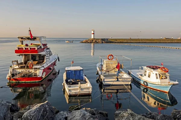 Kumkapi Istanbul Kalkon Juli 2019 Havsutsikt Från Kumkapikusten Med Fiskebåtar — Stockfoto