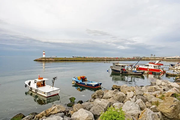 Kumkapi Istanbul Kalkon Juli 2019 Havsutsikt Från Kumkapikusten Med Fiskebåtar — Stockfoto