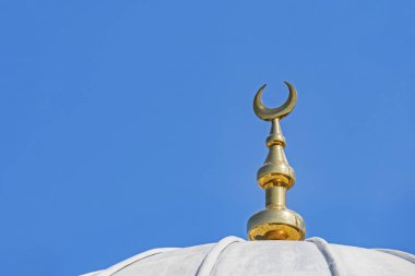 Florya, İstanbul, Hindi 2019. Florya bölgesindeki sahte cami kubbesi..