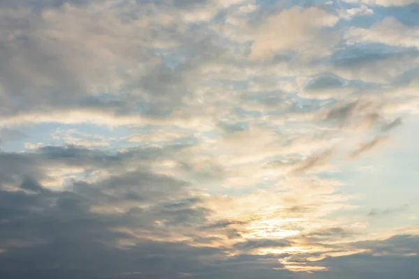 air movements at the sky in cloudy weather