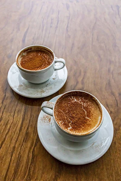 Traditionele Turkse Warme Drank Sahlep Salep Witte Beker Bruine Achtergrond — Stockfoto