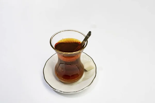 Traditional Turkish Tea Glass Cup Porcelain Plate Sugar Cubes Teaspoon — ストック写真