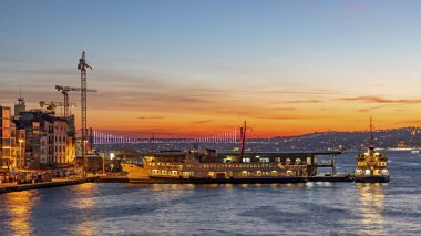 İstanbul, 26 Şubat 2020. İstanbul 'dan manzara ve şehir manzarası gün doğumunda ve sabahın erken saatlerinde.