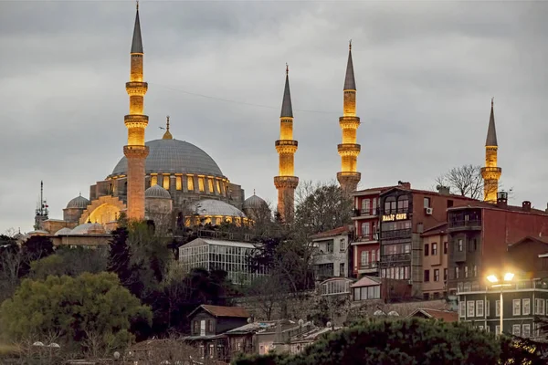 Unkapani Stambuł Indyk Marzec 2020 Widok Meczetu Suleymaniye Wczesnym Rankiem — Zdjęcie stockowe