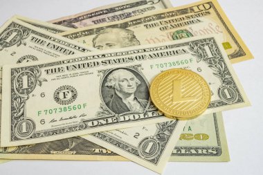 Banknotların arka planındaki şifreli para birimlerini kapat