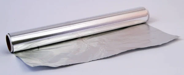 Новая алюминиевая фольга — стоковое фото