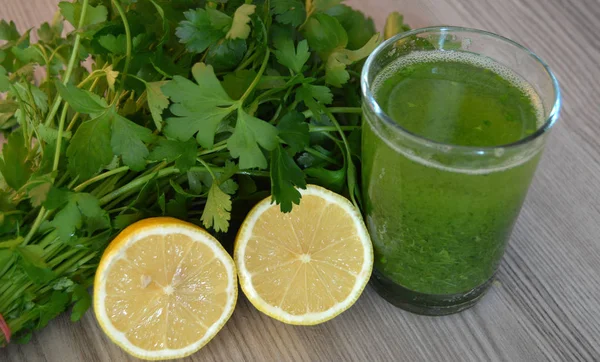 Prezzemolo e succo di limone — Foto Stock