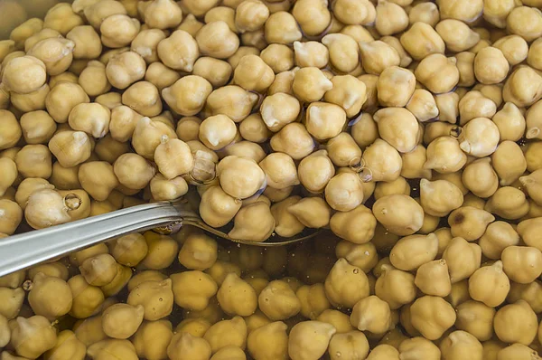 Boiled chickpeas, pictures of boiled canned chickpeas for cooking