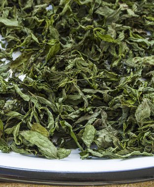 Kuru nane, taze nane doğal ve organik resimler, Kuru nane sosu çorba, Kuru nane kuru resme, sağlık, yemek nane içine koymak şartları içinde nane kurutulmuş