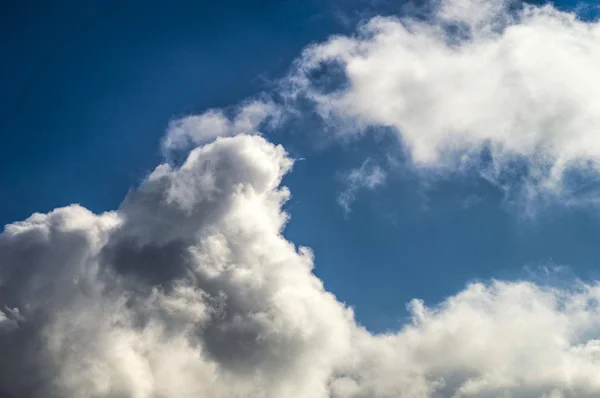 cloud pictures, interesting and different forms of cloud pictures,interesting clouds in the blue sky, cloud clusters,